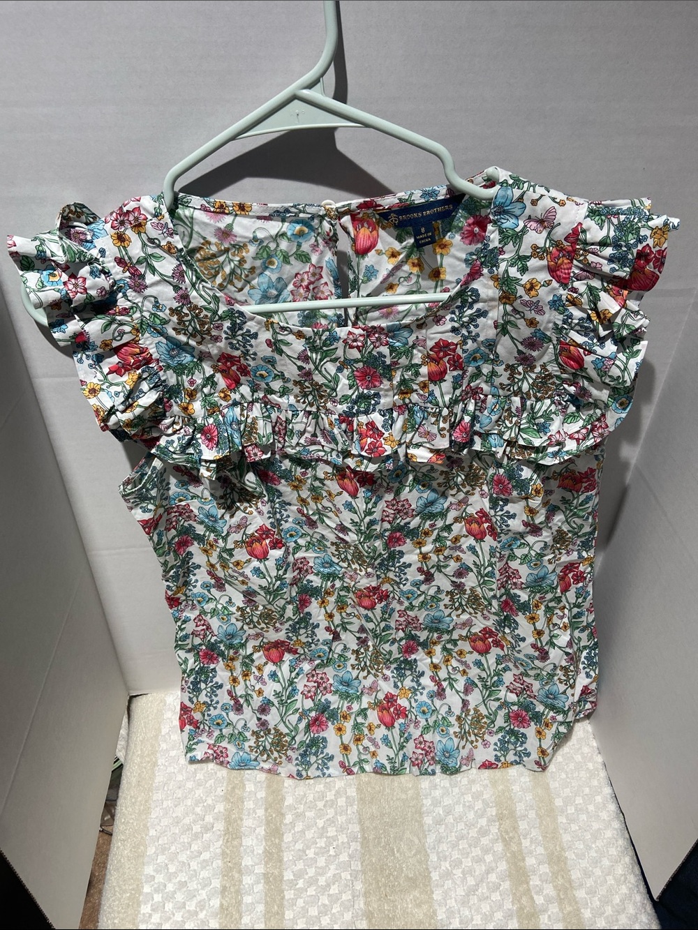 Brooks brothers size 8 blouse
